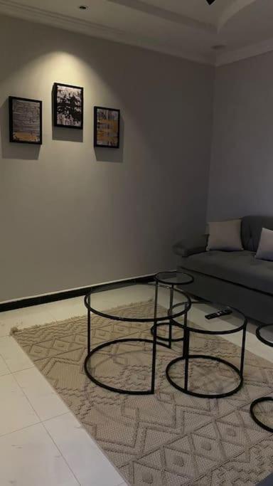 شقه غرفه وصاله في قرطبه * Riyadh